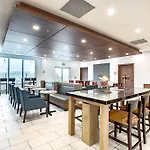 Holiday Inn Express & Suites - Calgary Airport Trail Ne By Ihg
